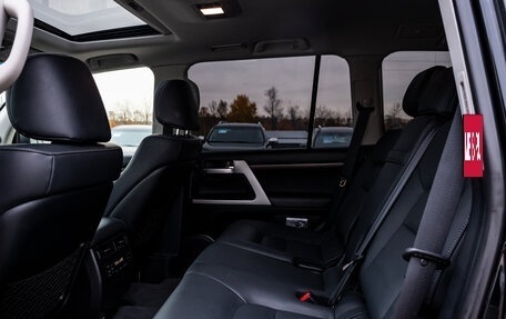 Toyota Land Cruiser 200, 2019 год, 8 387 000 рублей, 18 фотография