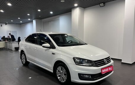 Volkswagen Polo VI (EU Market), 2016 год, 880 000 рублей, 1 фотография