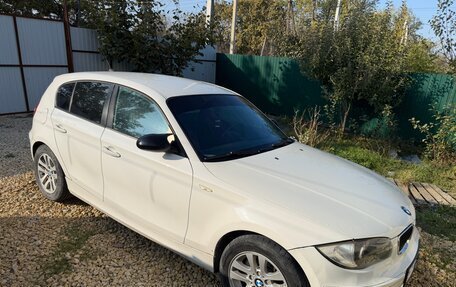 BMW 1 серия, 2009 год, 710 000 рублей, 1 фотография