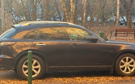 Infiniti FX I, 2005 год, 600 000 рублей, 1 фотография