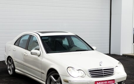 Mercedes-Benz C-Класс, 2004 год, 630 000 рублей, 1 фотография