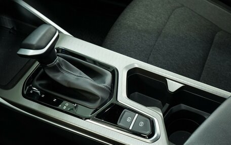 Geely Emgrand, 2024 год, 1 670 000 рублей, 15 фотография