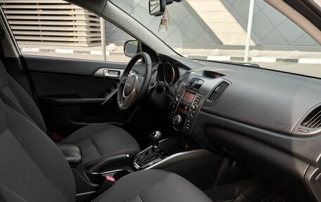 KIA Cerato III, 2010 год, 924 000 рублей, 6 фотография