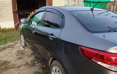 KIA Rio III рестайлинг, 2015 год, 750 000 рублей, 3 фотография