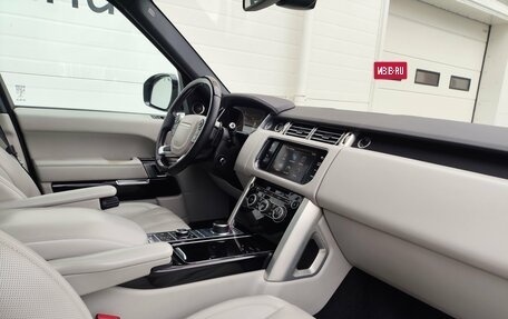 Land Rover Range Rover IV рестайлинг, 2014 год, 3 199 000 рублей, 13 фотография