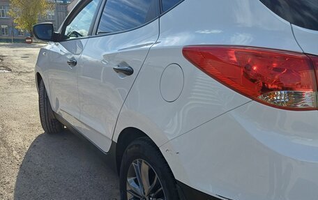 Hyundai ix35 I рестайлинг, 2015 год, 1 400 000 рублей, 3 фотография