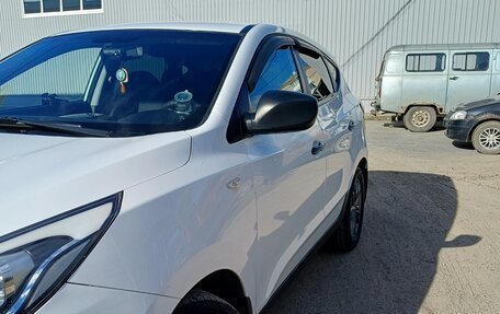 Hyundai ix35 I рестайлинг, 2015 год, 1 400 000 рублей, 5 фотография