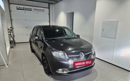 Renault Logan II, 2017 год, 529 000 рублей, 3 фотография