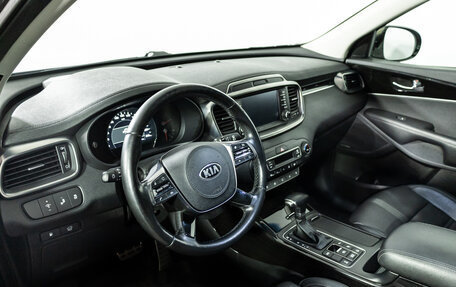 KIA Sorento III Prime рестайлинг, 2018 год, 2 699 777 рублей, 11 фотография