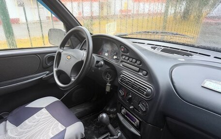 Chevrolet Niva I рестайлинг, 2007 год, 495 000 рублей, 2 фотография