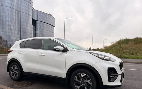 KIA Sportage IV рестайлинг, 2019 год, 2 050 000 рублей, 3 фотография