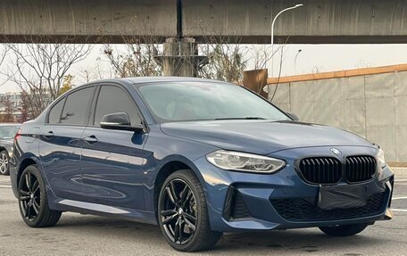 BMW 1 серия, 2020 год, 1 370 000 рублей, 1 фотография