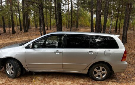 Toyota Corolla, 2003 год, 435 000 рублей, 4 фотография