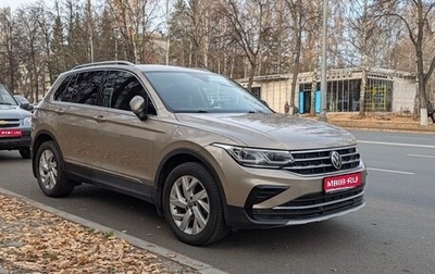 Volkswagen Tiguan II, 2022 год, 3 060 000 рублей, 1 фотография