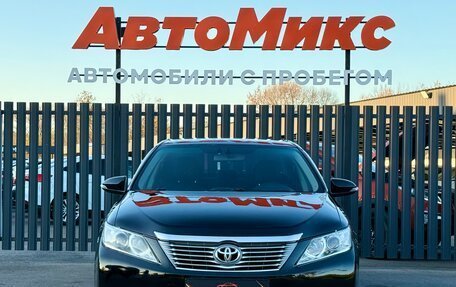 Toyota Camry, 2014 год, 1 390 000 рублей, 2 фотография
