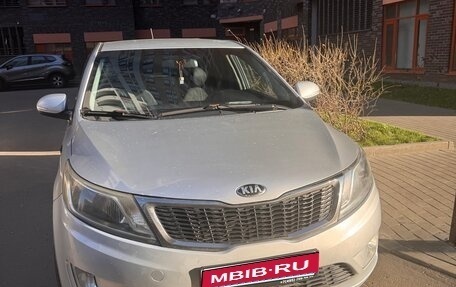 KIA Rio III рестайлинг, 2013 год, 780 000 рублей, 1 фотография