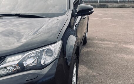 Toyota RAV4, 2014 год, 1 840 000 рублей, 4 фотография