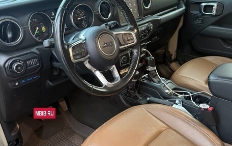 Jeep Wrangler, 2022 год, 4 750 000 рублей, 5 фотография