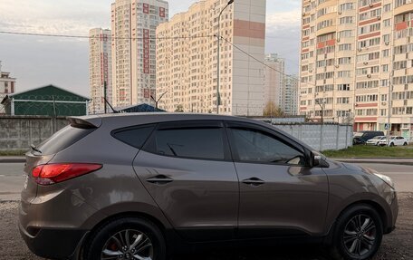 Hyundai ix35 I рестайлинг, 2014 год, 1 500 000 рублей, 4 фотография