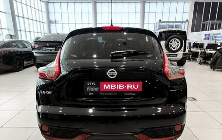 Nissan Juke II, 2015 год, 1 350 000 рублей, 10 фотография