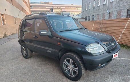 Chevrolet Niva I рестайлинг, 2006 год, 289 000 рублей, 2 фотография