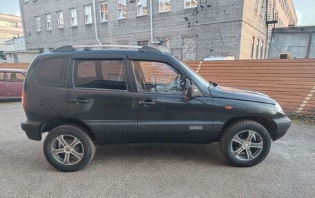 Chevrolet Niva I рестайлинг, 2006 год, 289 000 рублей, 3 фотография