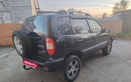 Chevrolet Niva I рестайлинг, 2006 год, 289 000 рублей, 7 фотография