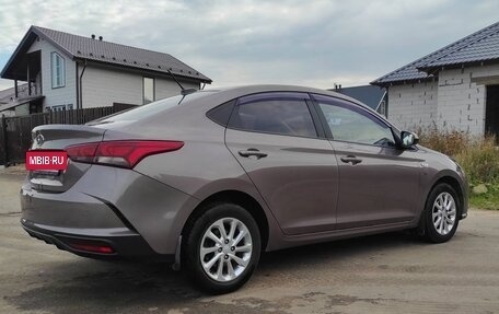 Hyundai Solaris II рестайлинг, 2021 год, 1 300 000 рублей, 4 фотография