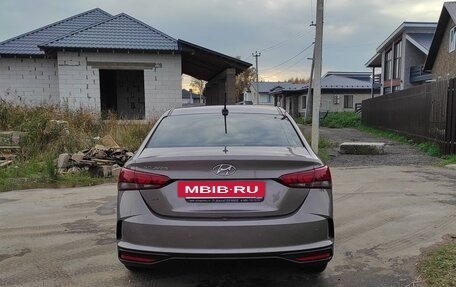 Hyundai Solaris II рестайлинг, 2021 год, 1 300 000 рублей, 5 фотография
