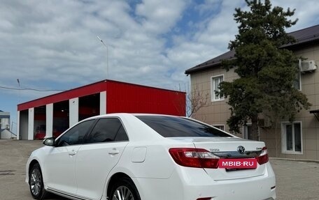 Toyota Camry, 2014 год, 1 700 000 рублей, 5 фотография