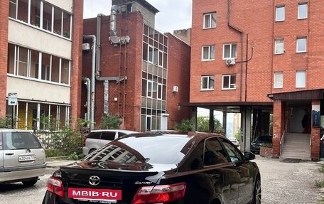 Toyota Camry, 2010 год, 1 170 000 рублей, 3 фотография