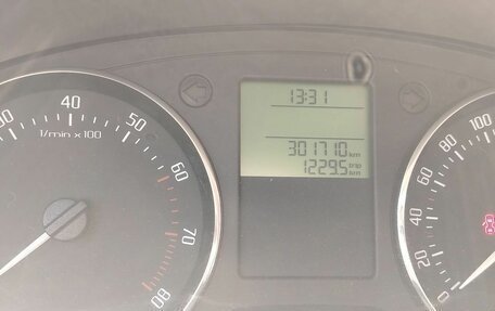 Skoda Fabia II, 2013 год, 400 000 рублей, 1 фотография