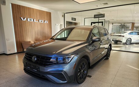 Volkswagen Tiguan II, 2021 год, 3 190 000 рублей, 1 фотография