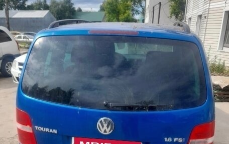 Volkswagen Touran III, 2003 год, 270 000 рублей, 4 фотография