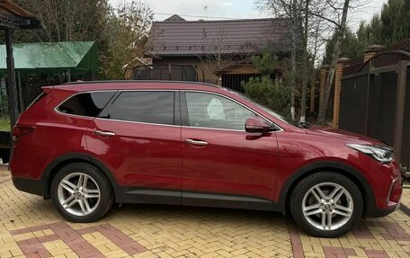 Hyundai Santa Fe III рестайлинг, 2017 год, 2 190 000 рублей, 4 фотография