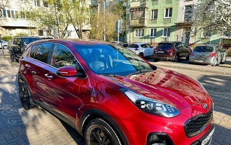 KIA Sportage IV рестайлинг, 2018 год, 2 399 000 рублей, 3 фотография