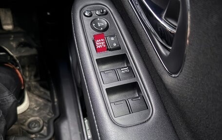Honda Vezel, 2014 год, 1 450 000 рублей, 9 фотография