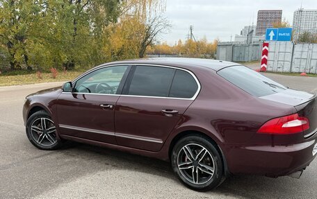 Skoda Superb III рестайлинг, 2012 год, 800 000 рублей, 6 фотография
