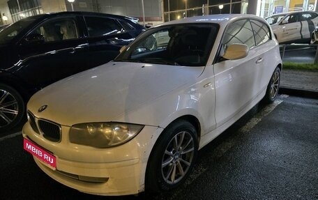 BMW 1 серия, 2011 год, 799 000 рублей, 1 фотография