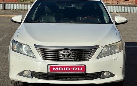 Toyota Camry, 2012 год, 1 575 000 рублей, 1 фотография