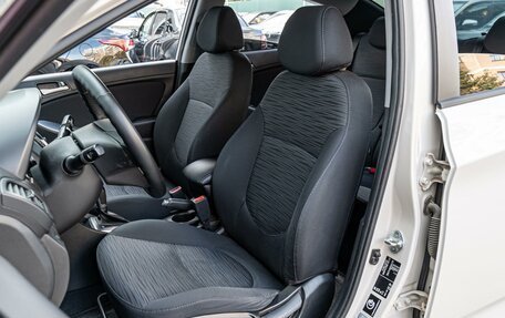 Hyundai Solaris II рестайлинг, 2015 год, 1 177 000 рублей, 10 фотография
