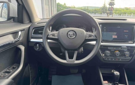 Skoda Kamiq I, 2022 год, 1 583 000 рублей, 10 фотография
