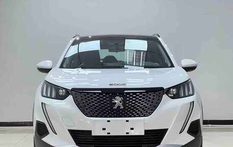 Peugeot 2008 II, 2023 год, 1 458 000 рублей, 2 фотография