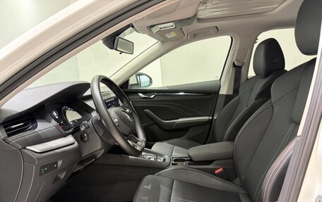 Skoda Octavia IV, 2023 год, 2 257 000 рублей, 9 фотография