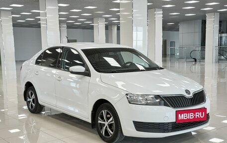 Skoda Rapid I, 2017 год, 876 000 рублей, 3 фотография