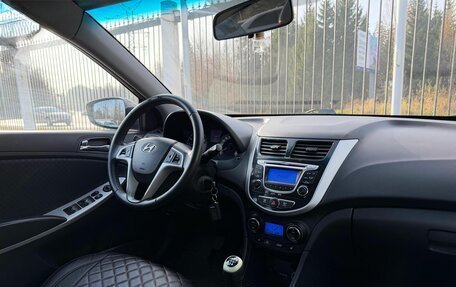 Hyundai Solaris II рестайлинг, 2011 год, 699 000 рублей, 9 фотография