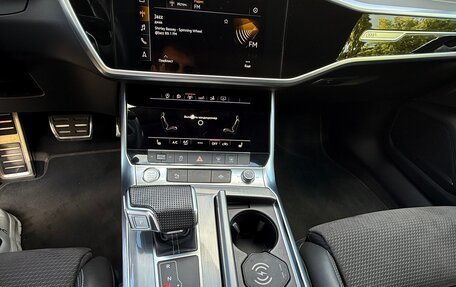 Audi A7, 2019 год, 4 800 000 рублей, 10 фотография