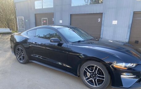 Ford Mustang VI рестайлинг, 2019 год, 2 800 000 рублей, 6 фотография