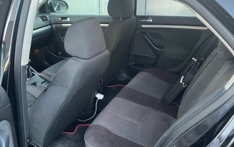 Volkswagen Jetta VII, 2010 год, 610 000 рублей, 6 фотография