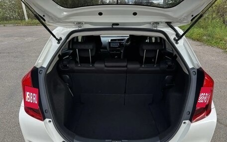 Honda Fit III, 2014 год, 970 000 рублей, 10 фотография